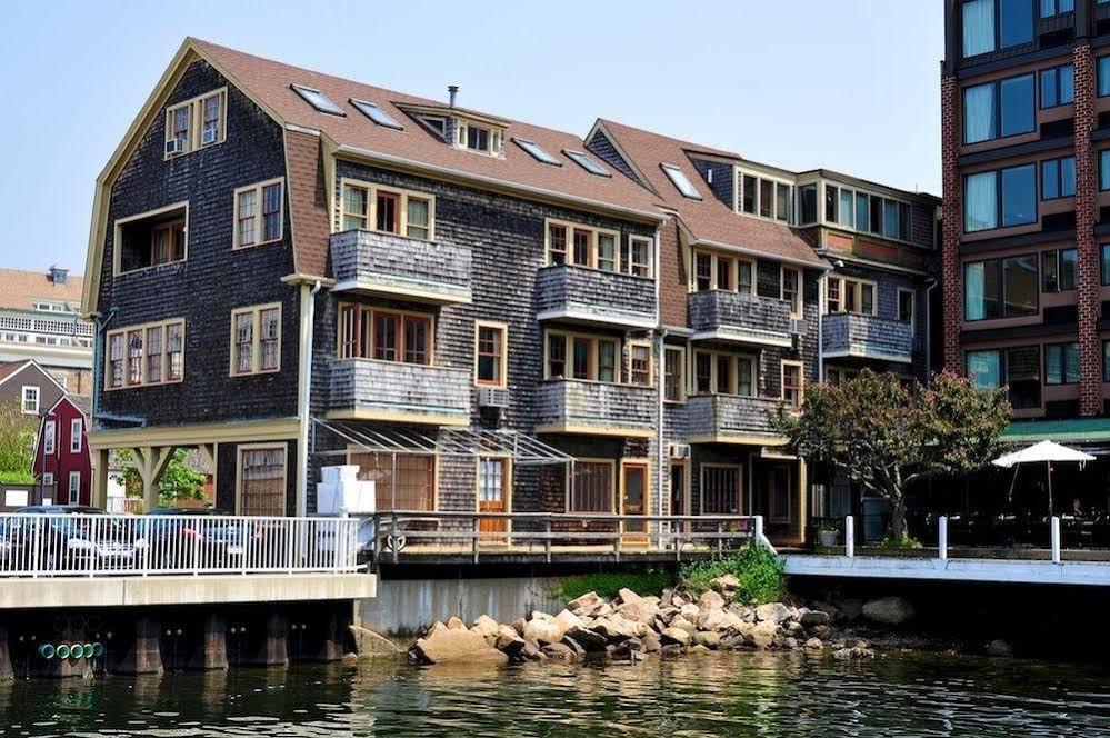 Harborside Inn นิวพอร์ต ภายนอก รูปภาพ