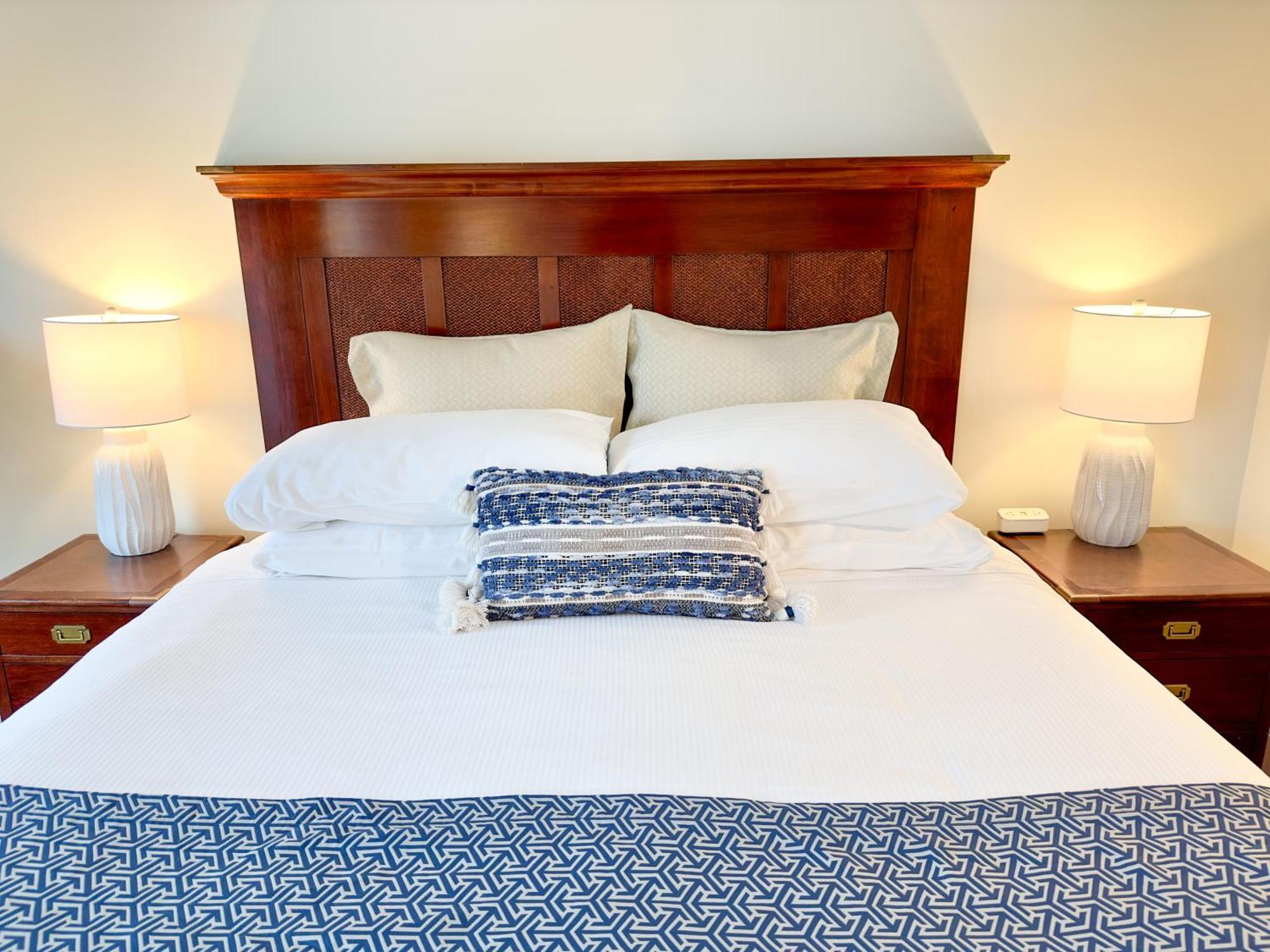 Harborside Inn นิวพอร์ต ภายนอก รูปภาพ